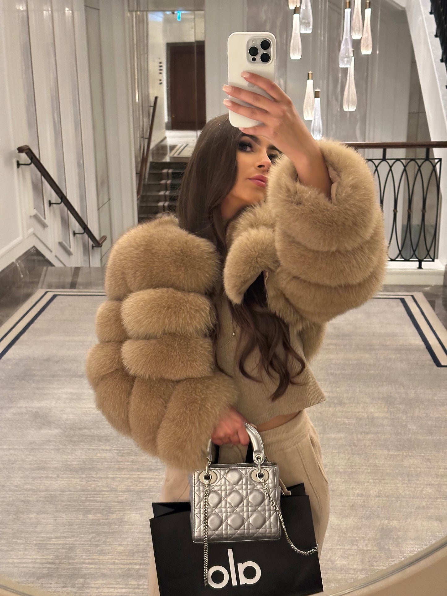 ‘MONTANA’ Cropped Fox Fur Coat - Caramel